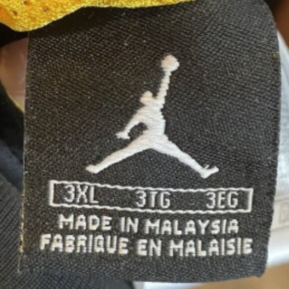 Nike Air Jordan 1985 Flight Club All Over Print Reversible Jacket Men's 3XL EUC - Picture 7 of 10